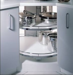 Механизм REVO 45° ANTI-SLIP для угловых шкафов  | Аксессуары для кухни KESSEBOHMER