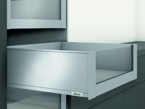 Внутренний ящик LEGRABOX C со вставкой с доводчиком BLUMOTION (270 мм) | Интернет-магазин мебельной фурнитуры КОМПЛЕКТТОРГ