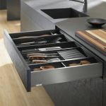 LEGRABOX M с доводчиком BLUMOTION (270 мм)